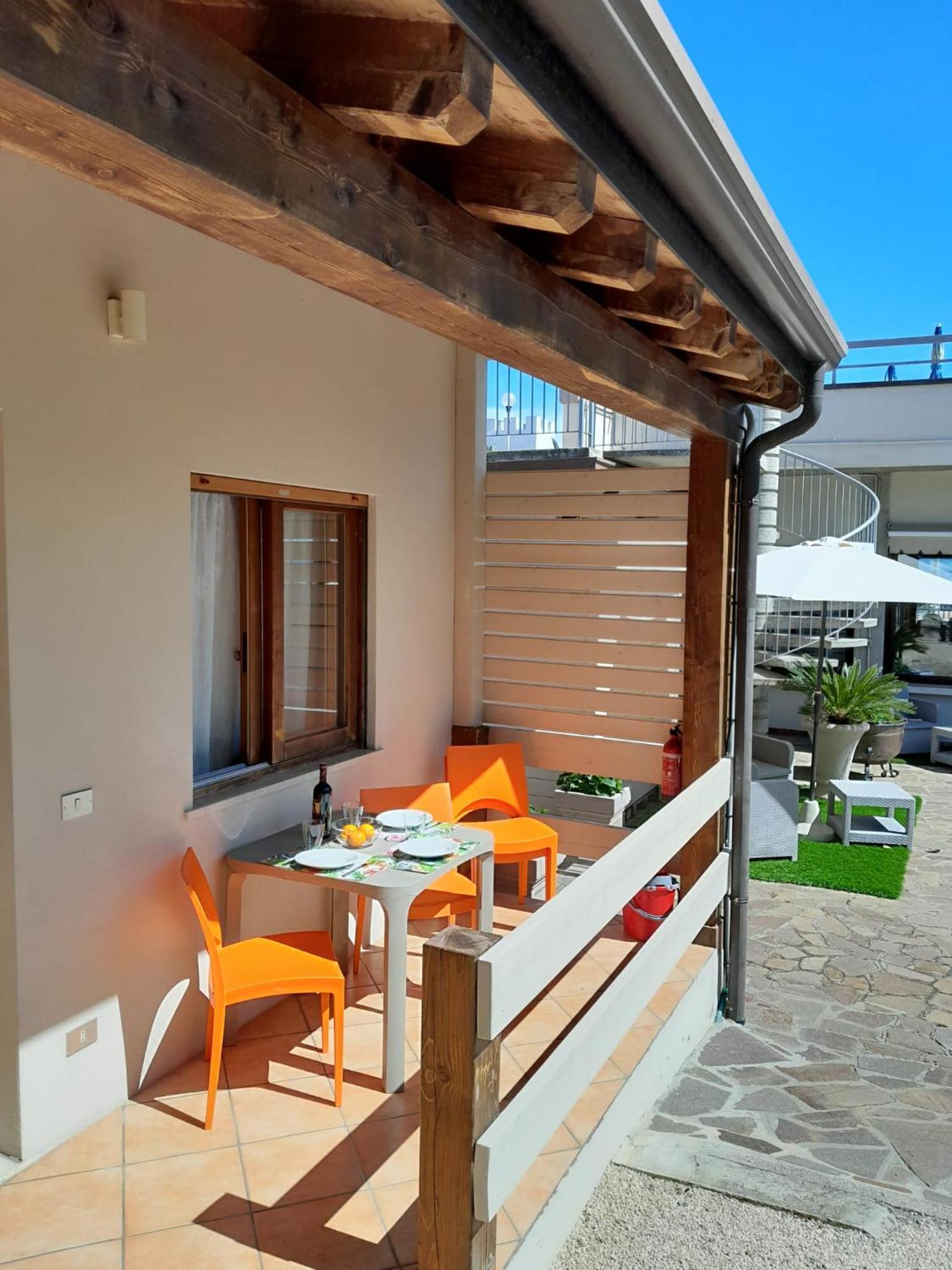 Villaggio Turistico Dei Tigli Padenghe sul Garda Habitación foto